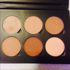 Anastasia contour kit medium/tan.